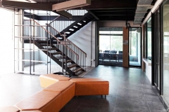 United Tractors Palembang - Lobby